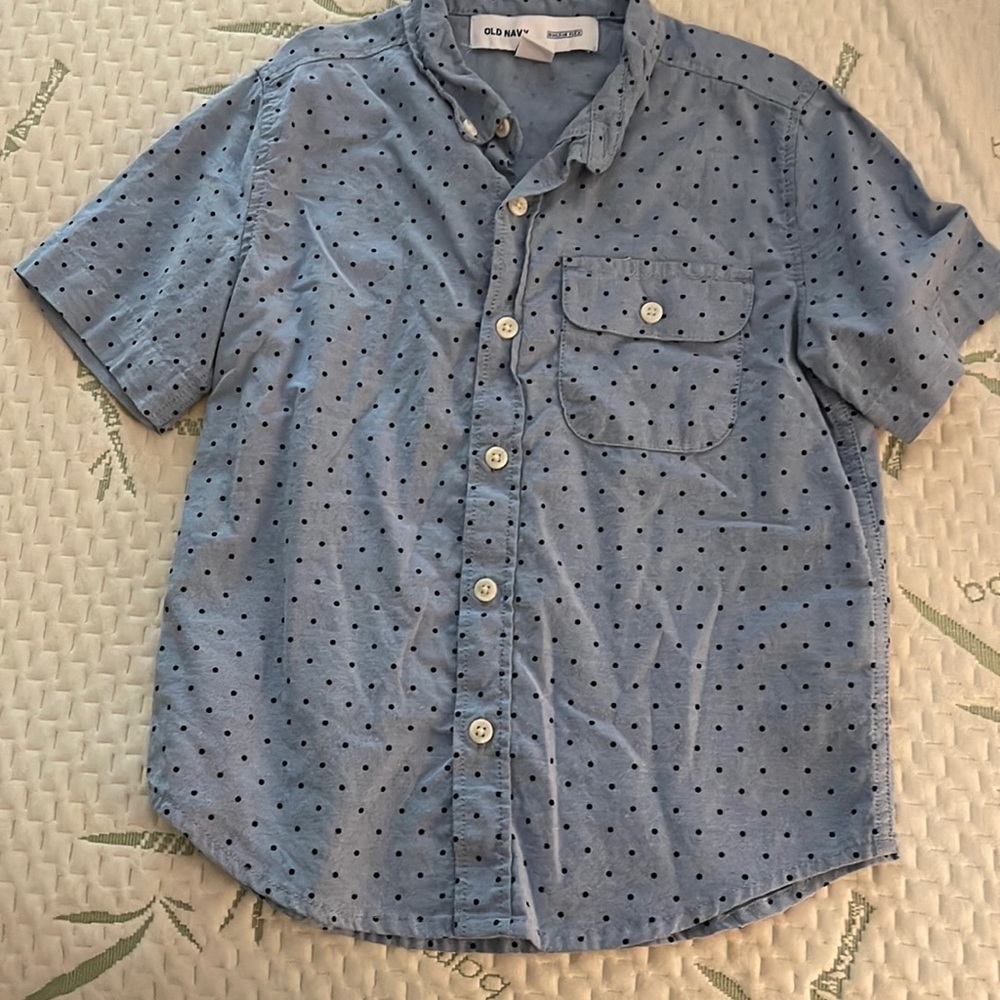 Old navy boys button up shirts